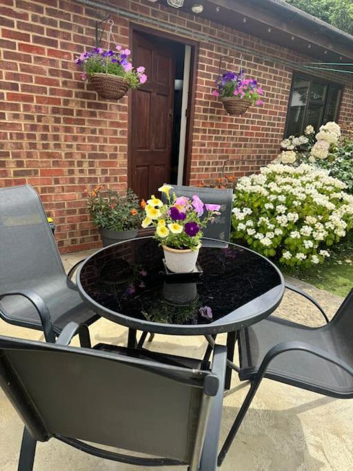 Garden Flat In * Londra